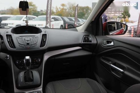 Ford Kuga 2015 - фото 13
