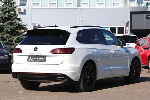 Volkswagen Touareg 2023 - фото 7