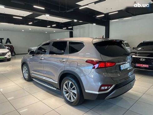 Hyundai Santa Fe 2019 - фото 6