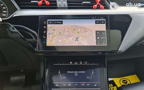 Audi E-Tron 2018 - фото 12