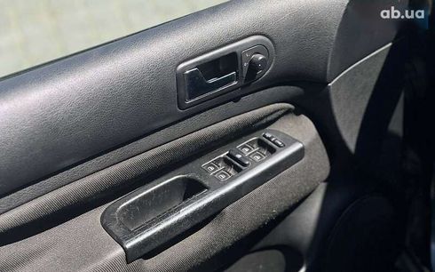 Volkswagen Golf 2003 - фото 10