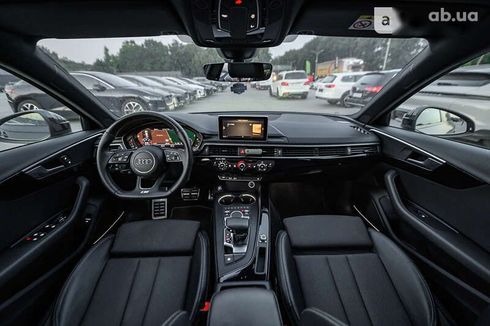 Audi A4 2019 - фото 15