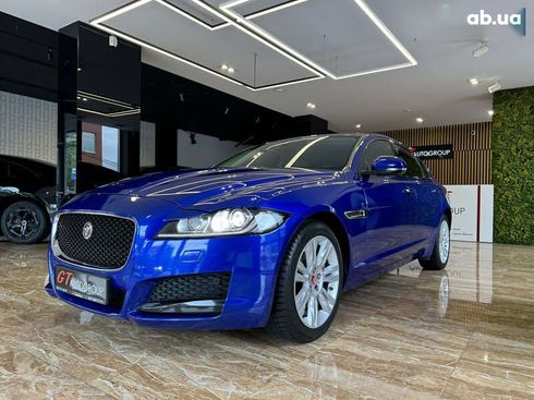 Jaguar XF 2016 - фото 7
