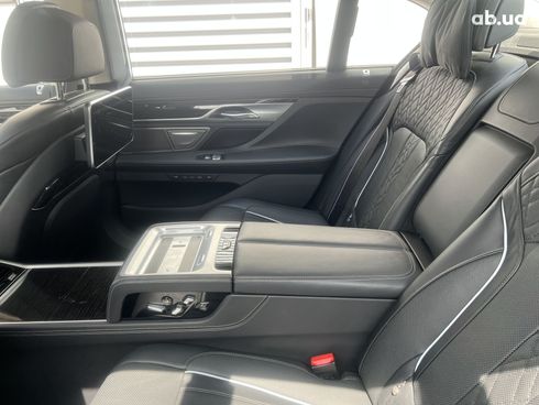 BMW 7 серия 2021 - фото 36