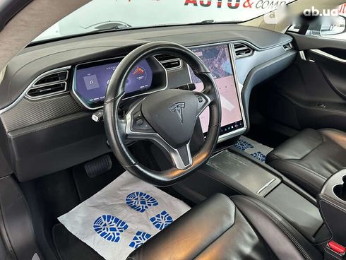 Tesla Model S 2017 - фото 8