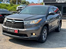 Купити Toyota бу в Вінниці - купити на Автобазарі