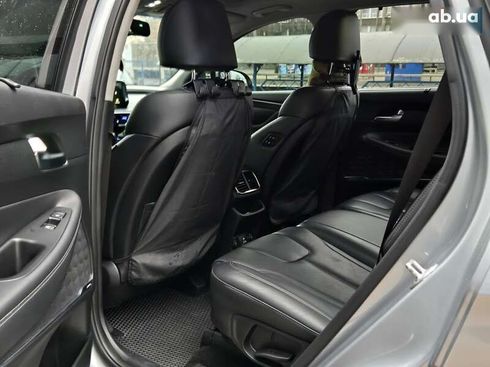 Hyundai Santa Fe 2018 - фото 10