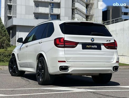 BMW X5 2017 - фото 28