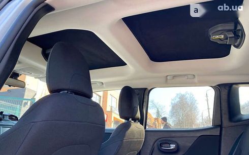 Jeep Renegade 2017 - фото 16