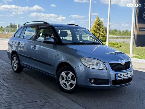 Skoda Fabia 2008 - фото 5