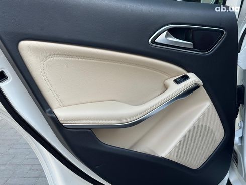Mercedes-Benz GLA-Класс 2019 белый - фото 15