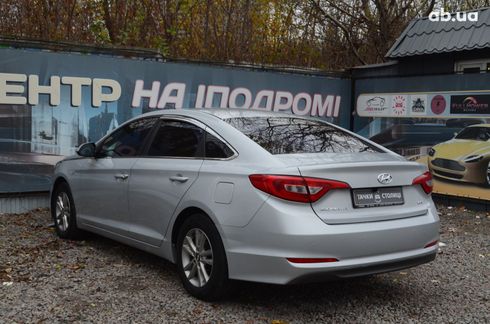 Hyundai Sonata 2017 серый - фото 5
