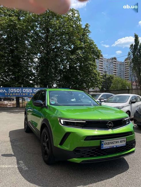 Opel Mokka-e 2021 - фото 2