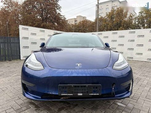 Tesla Model 3 2021 - фото 8