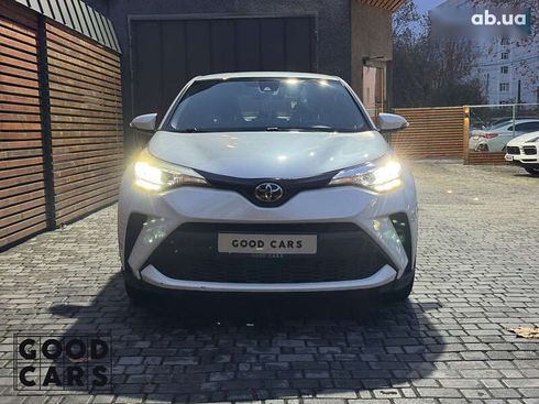 Toyota C-HR 2019 - фото 2