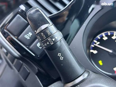 Mitsubishi Outlander 2020 - фото 22