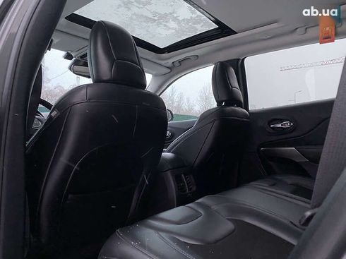 Jeep Cherokee 2020 - фото 20