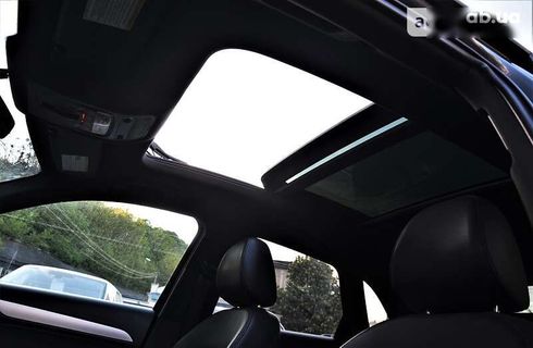 Audi Q3 2018 - фото 11