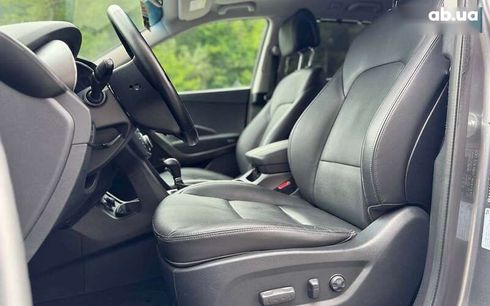 Hyundai Santa Fe 2016 - фото 9