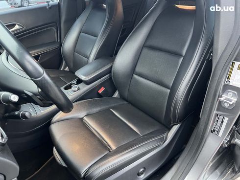Mercedes-Benz CLA-Класс 2018 серый - фото 21