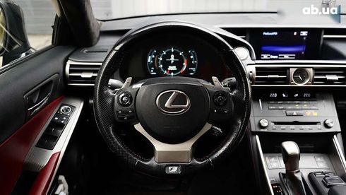 Lexus IS 2015 - фото 27