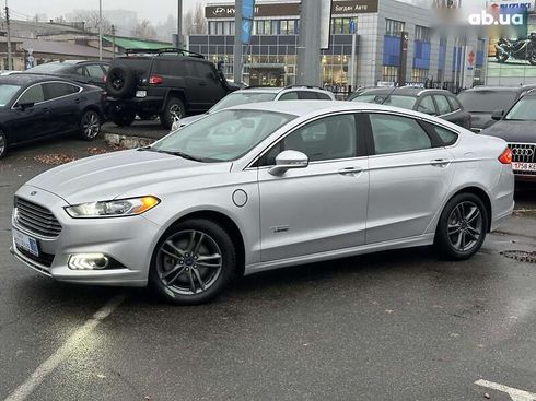 Ford Fusion 2015 - фото 10