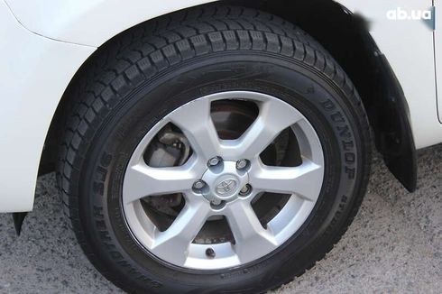 Toyota RAV4 2011 - фото 19