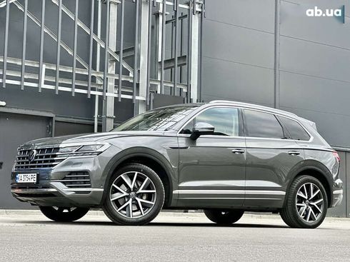 Volkswagen Touareg 2021 - фото 8