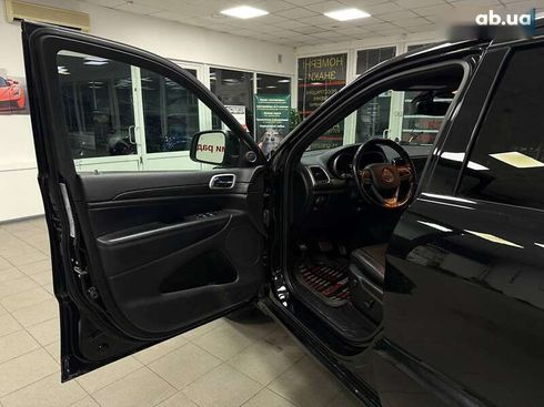 Jeep Grand Cherokee 2020 - фото 16