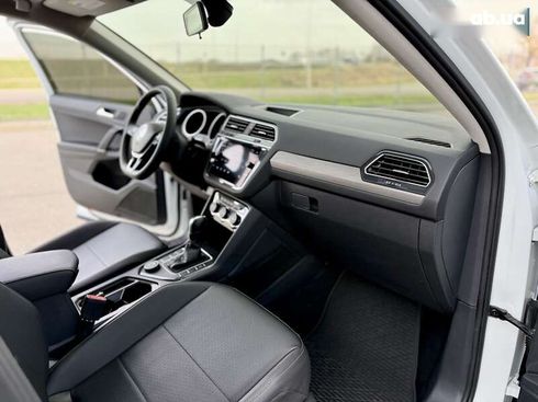 Volkswagen Tiguan 2021 - фото 19