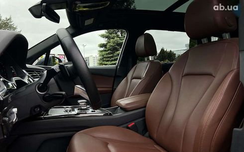 Audi Q7 2017 - фото 19