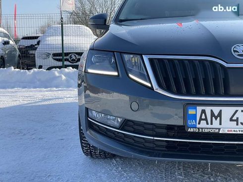Skoda Octavia 2017 - фото 8
