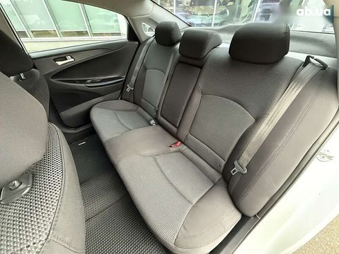 Hyundai Sonata 2010 - фото 20