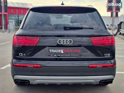 Audi Q7 2015 - фото 14