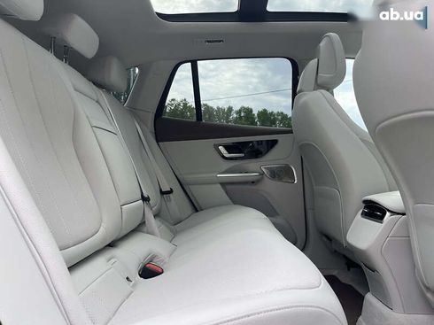 Mercedes-Benz EQE-Класс 2023 - фото 18