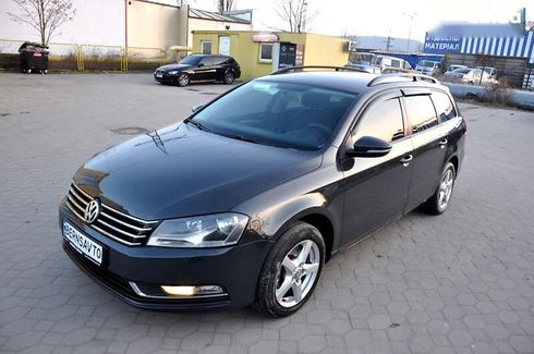 Volkswagen Passat 2010 - фото 3