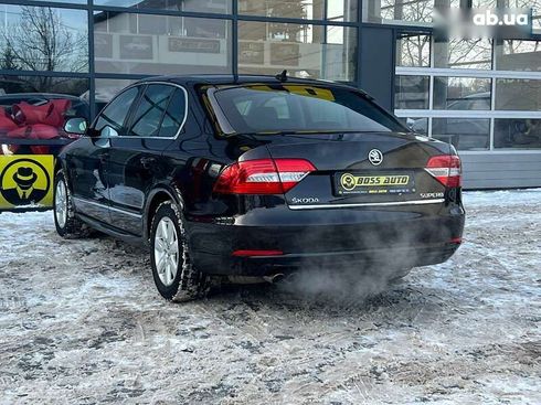 Skoda Superb 2014 - фото 5