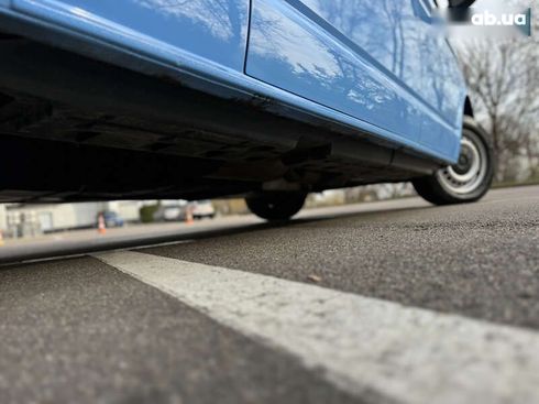Volkswagen Transporter 2021 - фото 25