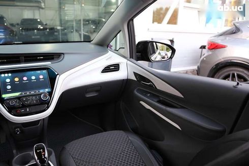 Chevrolet Bolt 2018 - фото 15