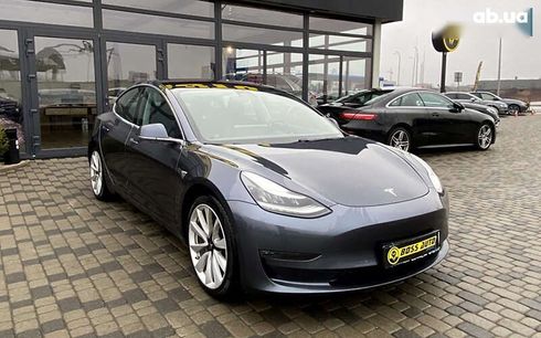 Tesla Model 3 2019 - фото 4