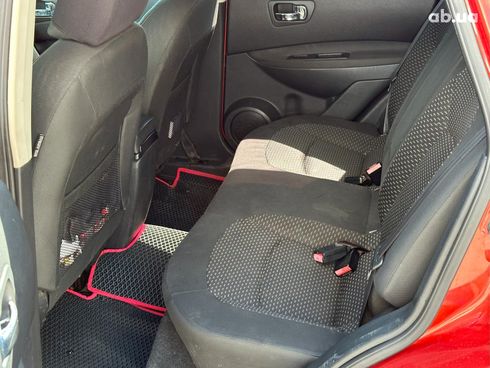 Nissan Qashqai 2007 красный - фото 11