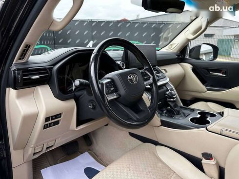 Toyota Land Cruiser 2021 - фото 12