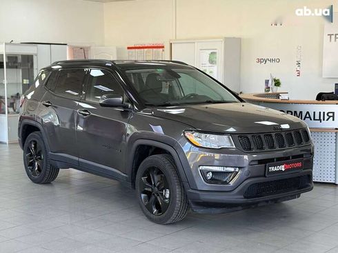 Jeep Compass 2018 - фото 2