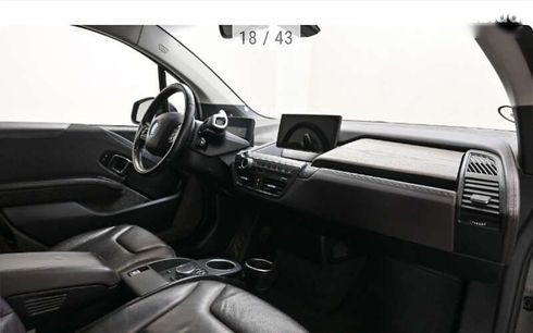 BMW i3 2018 - фото 6