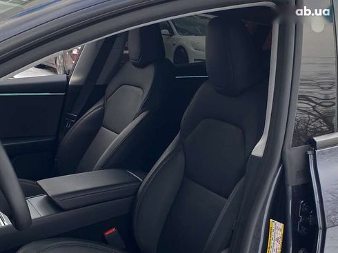 Tesla Model 3 2024 - фото 14
