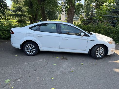 Ford Mondeo 2011 белый - фото 4