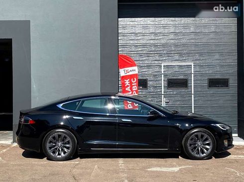 Tesla Model S 2020 - фото 11