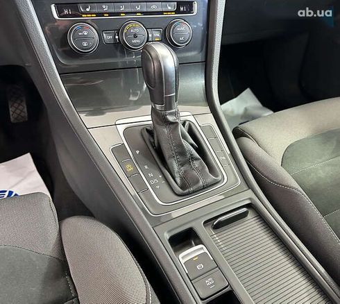 Volkswagen Golf 2019 - фото 20