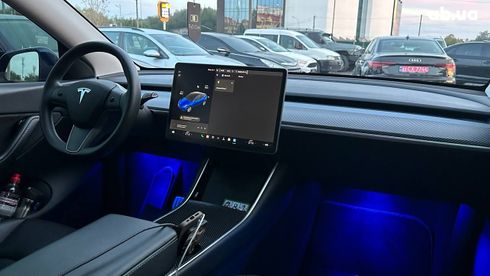Tesla Model Y 2020 - фото 12