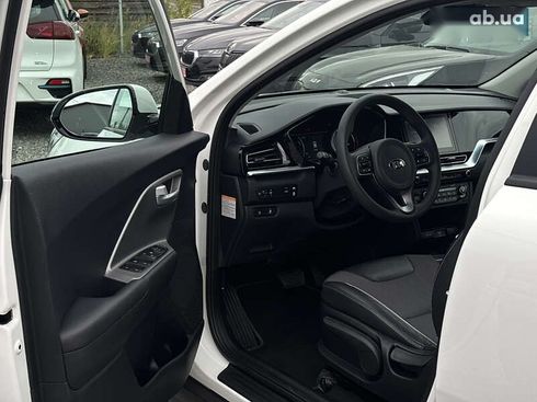 Kia Niro 2021 - фото 8